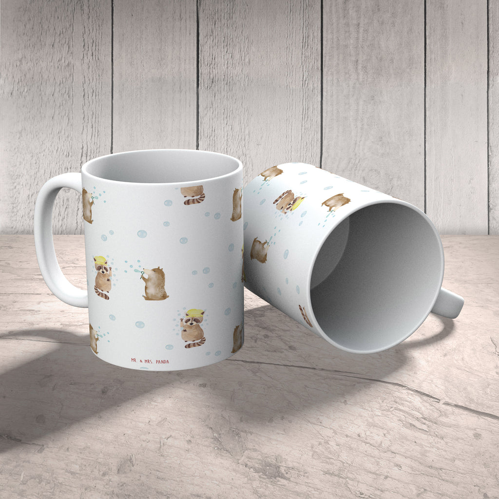 Tasse Waschbär Muster Tasse, Kaffeetasse, Teetasse, Becher, Kaffeebecher, Teebecher, Keramiktasse, Porzellantasse, Büro Tasse, Geschenk Tasse, Tasse Sprüche, Tasse Motive, Kaffeetassen, Tasse bedrucken, Designer Tasse, Cappuccino Tassen, Schöne Teetassen, Tiermotive, Gute Laune, lustige Sprüche, Tiere, Waschbär, Tagträumen, Plan, Fröhlich, waschen, Seifenblasen