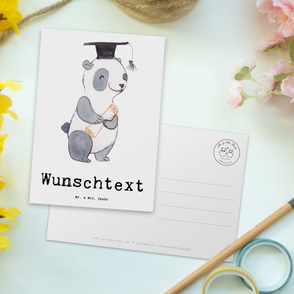 Personalisierte Postkarte Panda Beste Studentin der Welt Postkarte mit Namen, Postkarte bedrucken, Postkarte mit Wunschtext, Postkarte personalisierbar, Geschenkkarte mit Namen, Grußkarte mit Namen, Karte mit Namen, Einladung mit Namen, Ansichtskarte mit Namen, Geschenkkarte mit Wunschtext, Grußkarte mit Wunschtext, Karte mit Wunschtext, Einladung mit Wunschtext, Ansichtskarte mit Wunschtext, für, Dankeschön, Geschenk, Schenken, Geburtstag, Geburtstagsgeschenk, Geschenkidee, Danke, Bedanken, Mitbringsel, Freude machen, Geschenktipp, Studentin, Studium, Tochter, Spaß, Musterschülerin, lustig, Studienabschluss, witzig, Universität, Abschluss, Alumni, Uni, Studenten, Hochschule