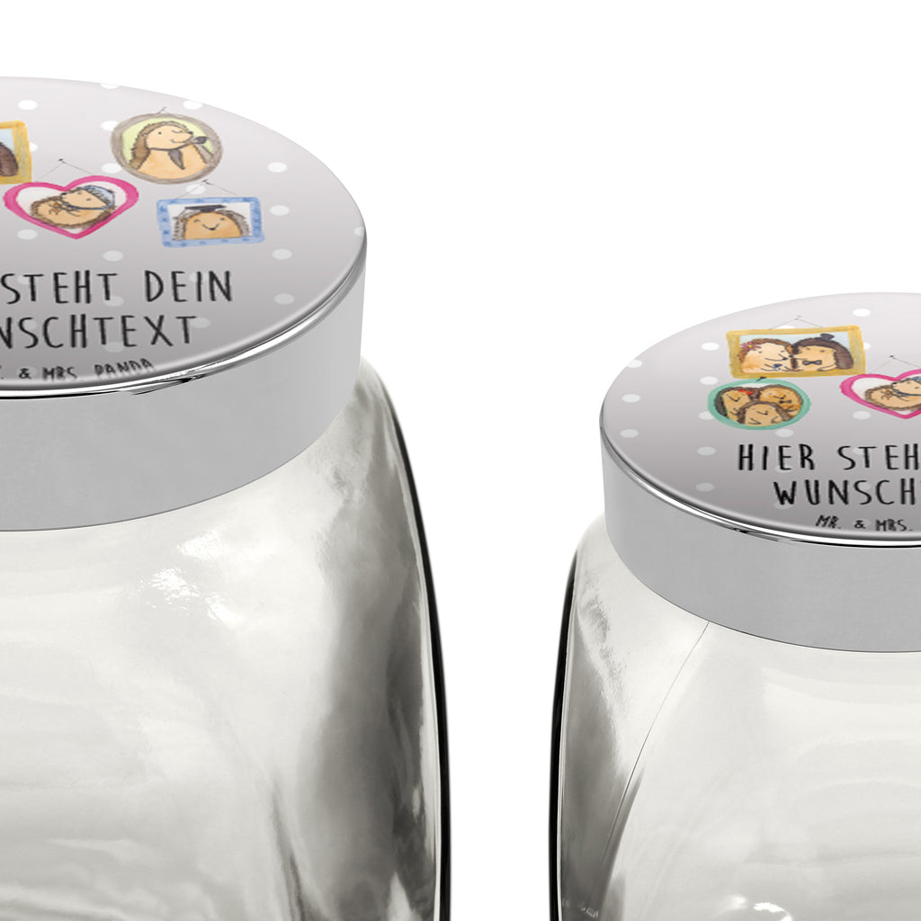 Personalisiertes Bonbonglas Igel Familie Vorratsdose, Vorratsbehälter, Süßigkeitenglas, Süßigkeitendose, Kaffeedose, Müslidose, Teedose, Keksbehälter, Keksedose, Glasdose, Glasbälter, Vorratsglas, Küchenbehälter, Aufbewahrungsdose, Aufbewahungsglas, Gewürzdose, Küchenorganizer, Snackdose, Familie, Vatertag, Muttertag, Bruder, Schwester, Mama, Papa, Oma, Opa, Liebe, Igel, Bilder, Zusammenhalt, Glück