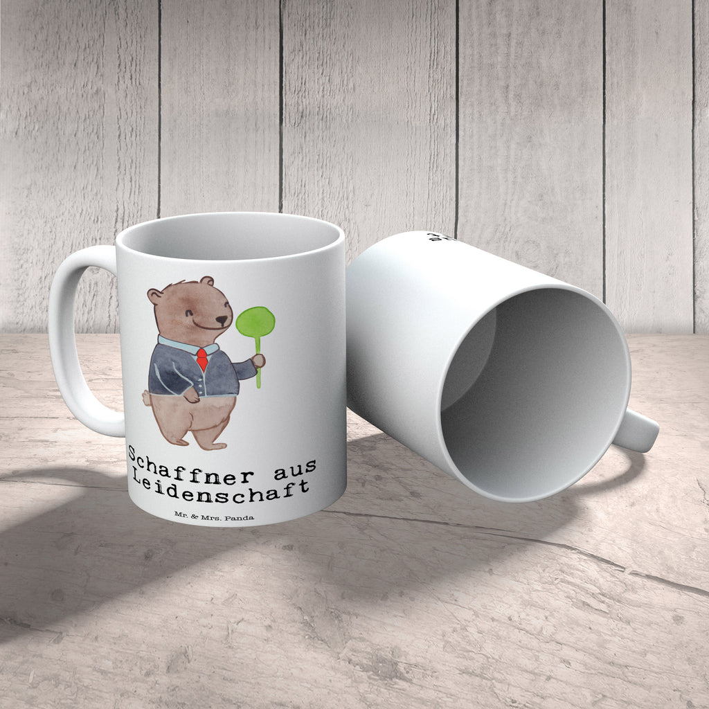 Tasse Schaffner aus Leidenschaft Tasse, Kaffeetasse, Teetasse, Becher, Kaffeebecher, Teebecher, Keramiktasse, Porzellantasse, Büro Tasse, Geschenk Tasse, Tasse Sprüche, Tasse Motive, Kaffeetassen, Tasse bedrucken, Designer Tasse, Cappuccino Tassen, Schöne Teetassen, Beruf, Ausbildung, Jubiläum, Abschied, Rente, Kollege, Kollegin, Geschenk, Schenken, Arbeitskollege, Mitarbeiter, Firma, Danke, Dankeschön