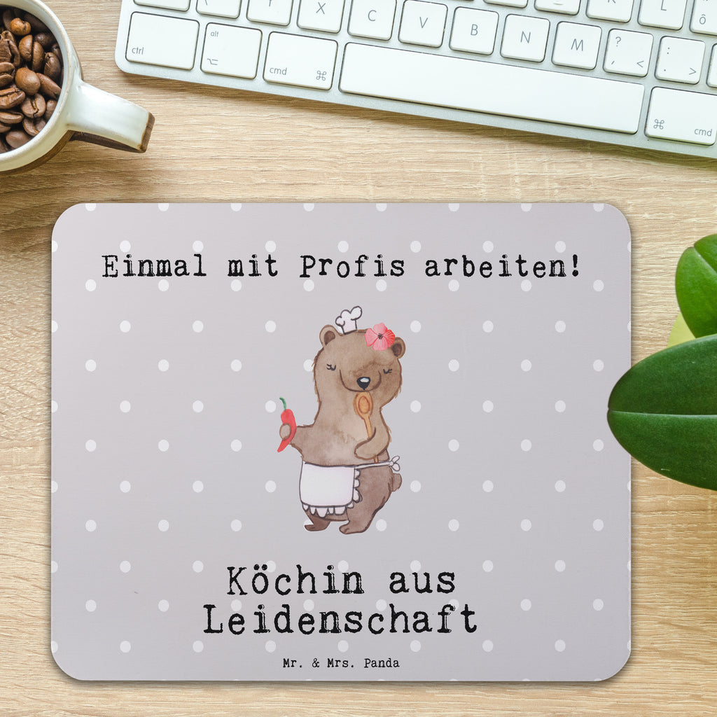 Mauspad Köchin aus Leidenschaft Mousepad, Computer zubehör, Büroausstattung, PC Zubehör, Arbeitszimmer, Mauspad, Einzigartiges Mauspad, Designer Mauspad, Mausunterlage, Mauspad Büro, Beruf, Ausbildung, Jubiläum, Abschied, Rente, Kollege, Kollegin, Geschenk, Schenken, Arbeitskollege, Mitarbeiter, Firma, Danke, Dankeschön, Köchin, Chefköchin, Küchenchefin, Küchenmeisterin, Schiffsköchin, Sterneköchin, Fernsehköchin, Restaurant