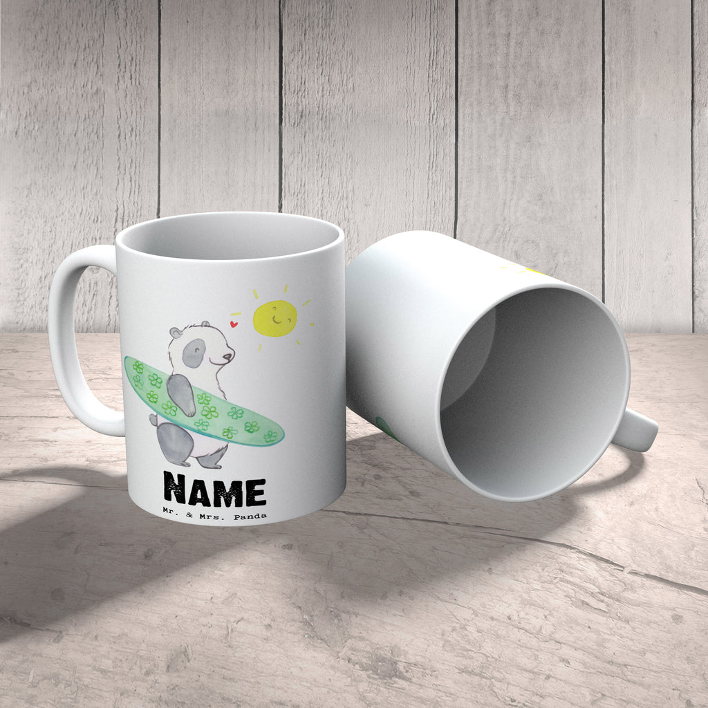 Personalisierte Tasse Panda Surfen Personalisierte Tasse, Namenstasse, Wunschname, Personalisiert, Tasse, Namen, Drucken, Tasse mit Namen, Geschenk, Sport, Sportart, Hobby, Schenken, Danke, Dankeschön, Auszeichnung, Gewinn, Sportler, Wellenreiten, Surfen, Surfschule