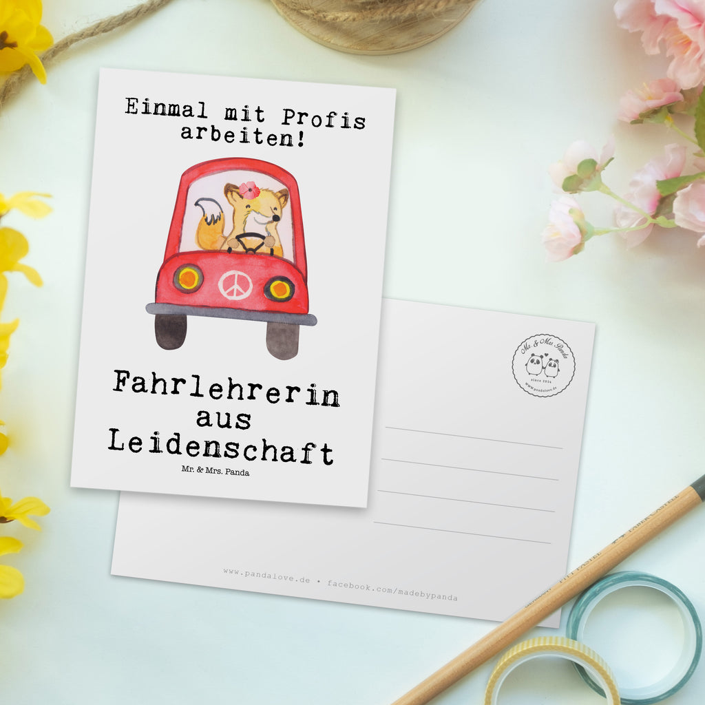 Postkarte Fahrlehrerin aus Leidenschaft Postkarte, Karte, Geschenkkarte, Grußkarte, Einladung, Ansichtskarte, Geburtstagskarte, Einladungskarte, Dankeskarte, Ansichtskarten, Einladung Geburtstag, Einladungskarten Geburtstag, Beruf, Ausbildung, Jubiläum, Abschied, Rente, Kollege, Kollegin, Geschenk, Schenken, Arbeitskollege, Mitarbeiter, Firma, Danke, Dankeschön, Fahrlehrerin, Fahrschule, Fahrschullehrerin