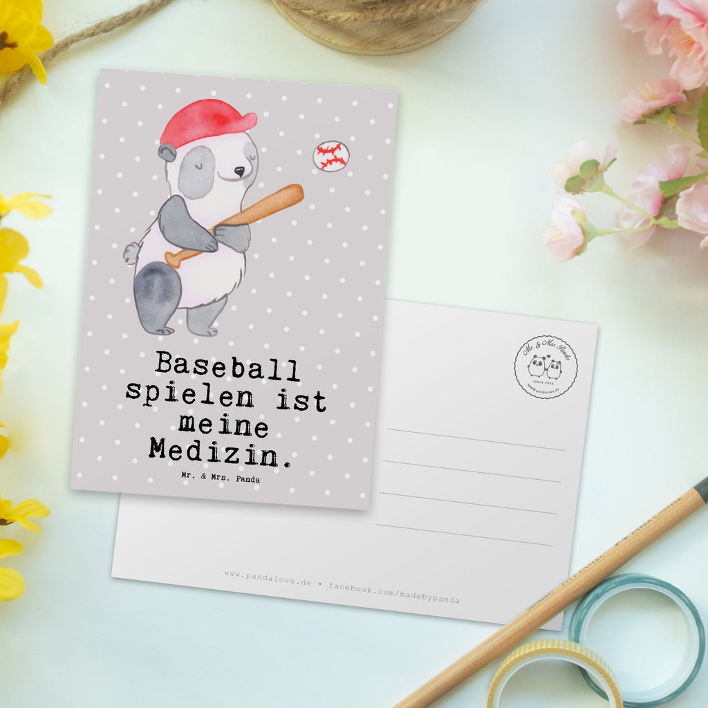 Postkarte Panda Baseball spielen Medizin Postkarte, Karte, Geschenkkarte, Grußkarte, Einladung, Ansichtskarte, Geburtstagskarte, Einladungskarte, Dankeskarte, Ansichtskarten, Einladung Geburtstag, Einladungskarten Geburtstag, Geschenk, Sport, Sportart, Hobby, Schenken, Danke, Dankeschön, Auszeichnung, Gewinn, Sportler, Baseball spielen, Baseball Spielen, Baseball Match, Ballsport, Baseballplatz, Baseballverein