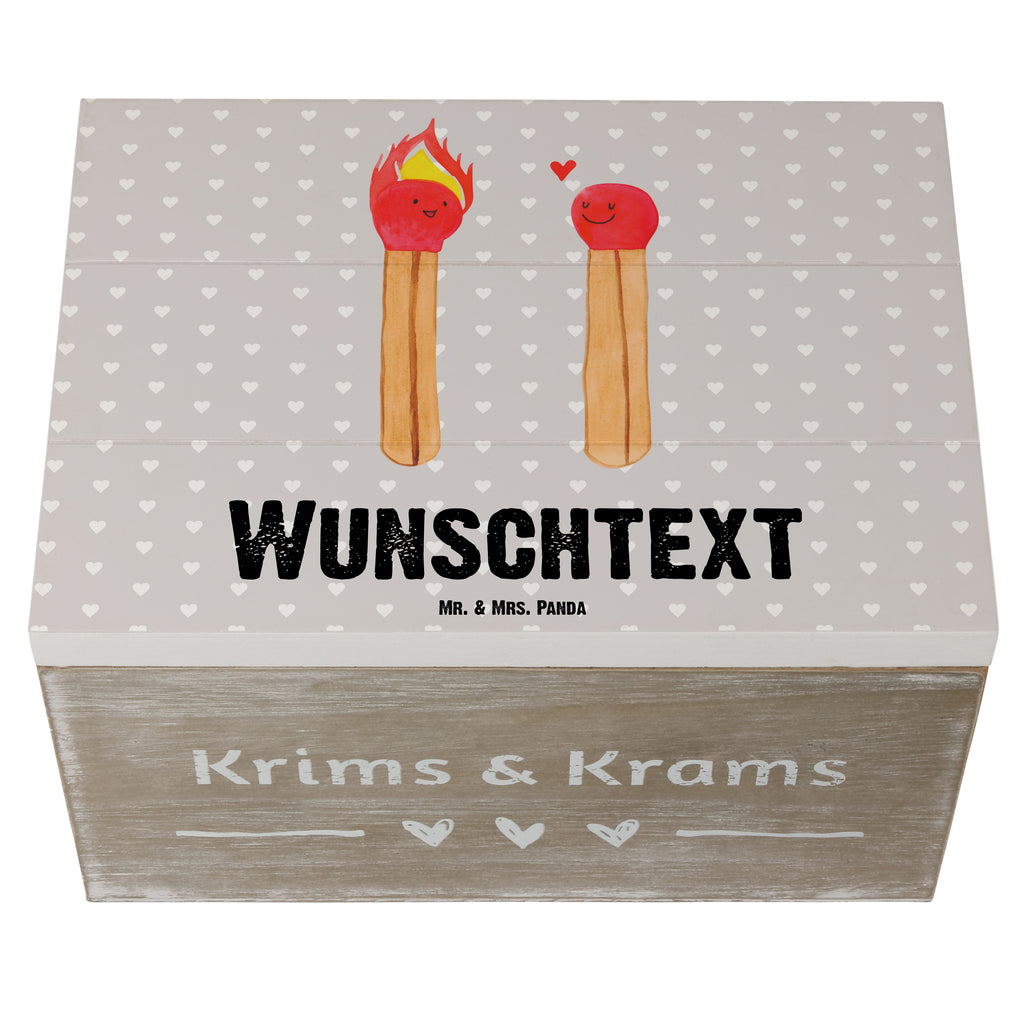 Personalisierte Holzkiste Streichhölzer Holzkiste mit Namen, Kiste mit Namen, Schatzkiste mit Namen, Truhe mit Namen, Schatulle mit Namen, Erinnerungsbox mit Namen, Erinnerungskiste, mit Namen, Dekokiste mit Namen, Aufbewahrungsbox mit Namen, Holzkiste Personalisiert, Kiste Personalisiert, Schatzkiste Personalisiert, Truhe Personalisiert, Schatulle Personalisiert, Erinnerungsbox Personalisiert, Erinnerungskiste Personalisiert, Dekokiste Personalisiert, Aufbewahrungsbox Personalisiert, Geschenkbox personalisiert, GEschenkdose personalisiert, Liebe, Partner, Freund, Freundin, Ehemann, Ehefrau, Heiraten, Verlobung, Heiratsantrag, Liebesgeschenk, Jahrestag, Hocheitstag, Streichhölzer