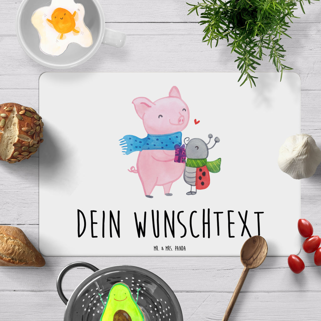 Personalisiertes Tischset Glühschwein Smörle Personalisiertes Tischet, Personalisierter Tischuntersetzer, Personalisiertes Platzset, tischset personalisiert, personalisiertes tischset, personalisierte platzsets, platzset personalisiert, personalisierte platzdeckchen, platzdeckchen personalisiert, tischset mit namen, platzdeckchen mit namen, platzset mit namen abwaschbar, platzset mit namen, tischset abwaschbar mit namen, Winter, Weihnachten, Weihnachtsdeko, Nikolaus, Advent, Heiligabend, Wintermotiv, Handgezeichnetes Glühschwein, Kreatives Glühschwein Design, Winterlicher Glühwein Spruch, Glühwein Liebhaber Geschenk, Herzliches Marienkäfer Motiv, Marienkäfer in Winterkleidung, Glühwein ist köstlich Spruch, Smörle der stolze Marienkäfer, Süßer Marienkäfer gibt Geschenk, Romantische Geschenkidee Glühwein