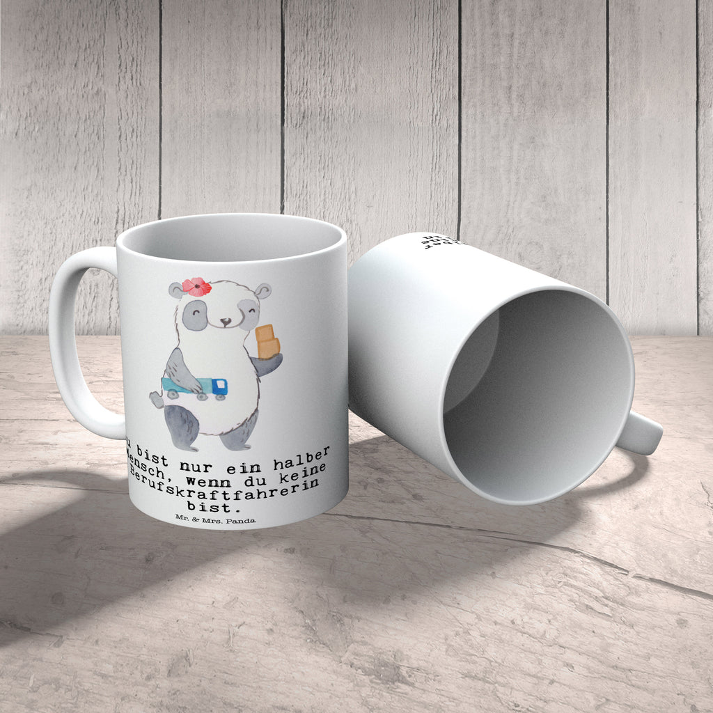 Tasse Berufskraftfahrerin mit Herz Tasse, Kaffeetasse, Teetasse, Becher, Kaffeebecher, Teebecher, Keramiktasse, Porzellantasse, Büro Tasse, Geschenk Tasse, Tasse Sprüche, Tasse Motive, Kaffeetassen, Tasse bedrucken, Designer Tasse, Cappuccino Tassen, Schöne Teetassen, Beruf, Ausbildung, Jubiläum, Abschied, Rente, Kollege, Kollegin, Geschenk, Schenken, Arbeitskollege, Mitarbeiter, Firma, Danke, Dankeschön