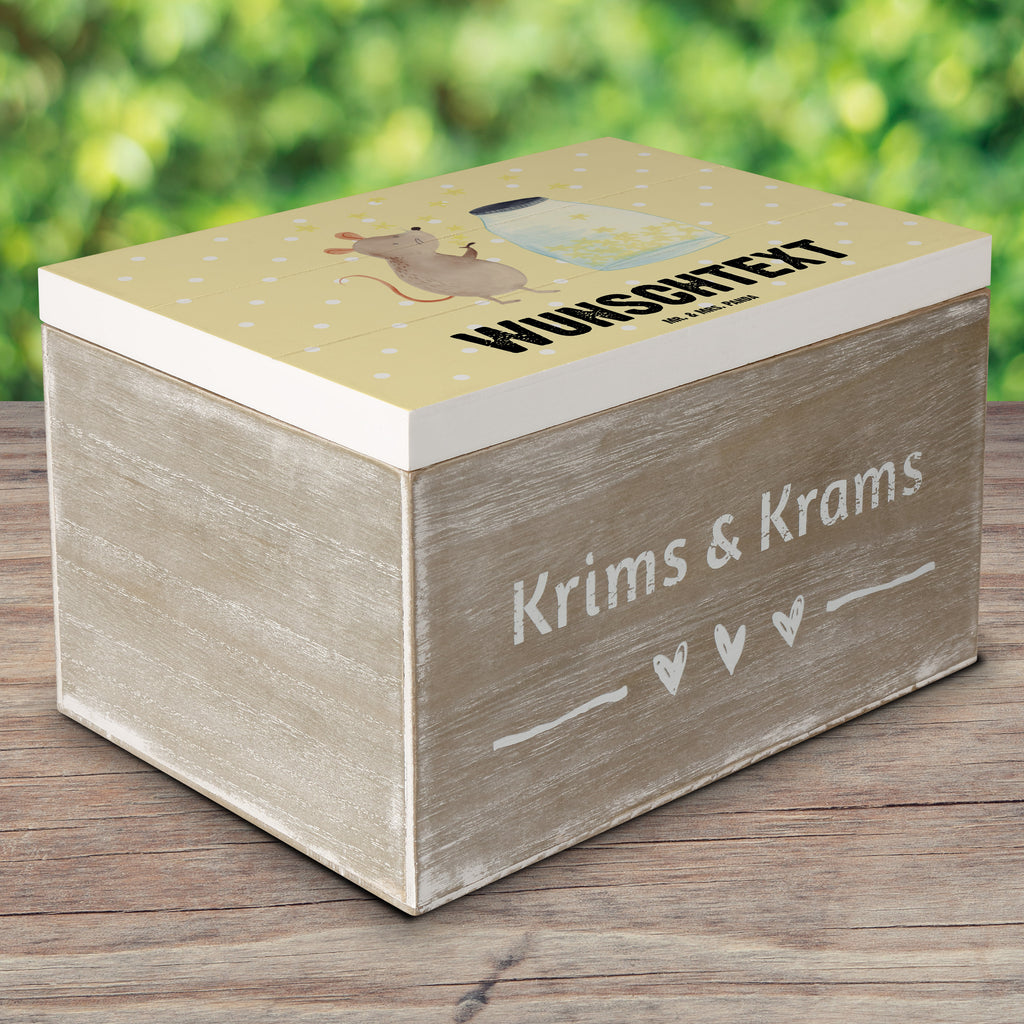 Personalisierte Holzkiste Maus Sterne Holzkiste mit Namen, Kiste mit Namen, Schatzkiste mit Namen, Truhe mit Namen, Schatulle mit Namen, Erinnerungsbox mit Namen, Erinnerungskiste, mit Namen, Dekokiste mit Namen, Aufbewahrungsbox mit Namen, Holzkiste Personalisiert, Kiste Personalisiert, Schatzkiste Personalisiert, Truhe Personalisiert, Schatulle Personalisiert, Erinnerungsbox Personalisiert, Erinnerungskiste Personalisiert, Dekokiste Personalisiert, Aufbewahrungsbox Personalisiert, Geschenkbox personalisiert, GEschenkdose personalisiert, Tiermotive, Gute Laune, lustige Sprüche, Tiere, Maus, Sterne, Wunsch, Kind, Taufe, Taufgeschenk, Geburt, Schwangerschaft, erstes Kind, Kindergeburtstag, Geburtstag, Hoffnung, Träume