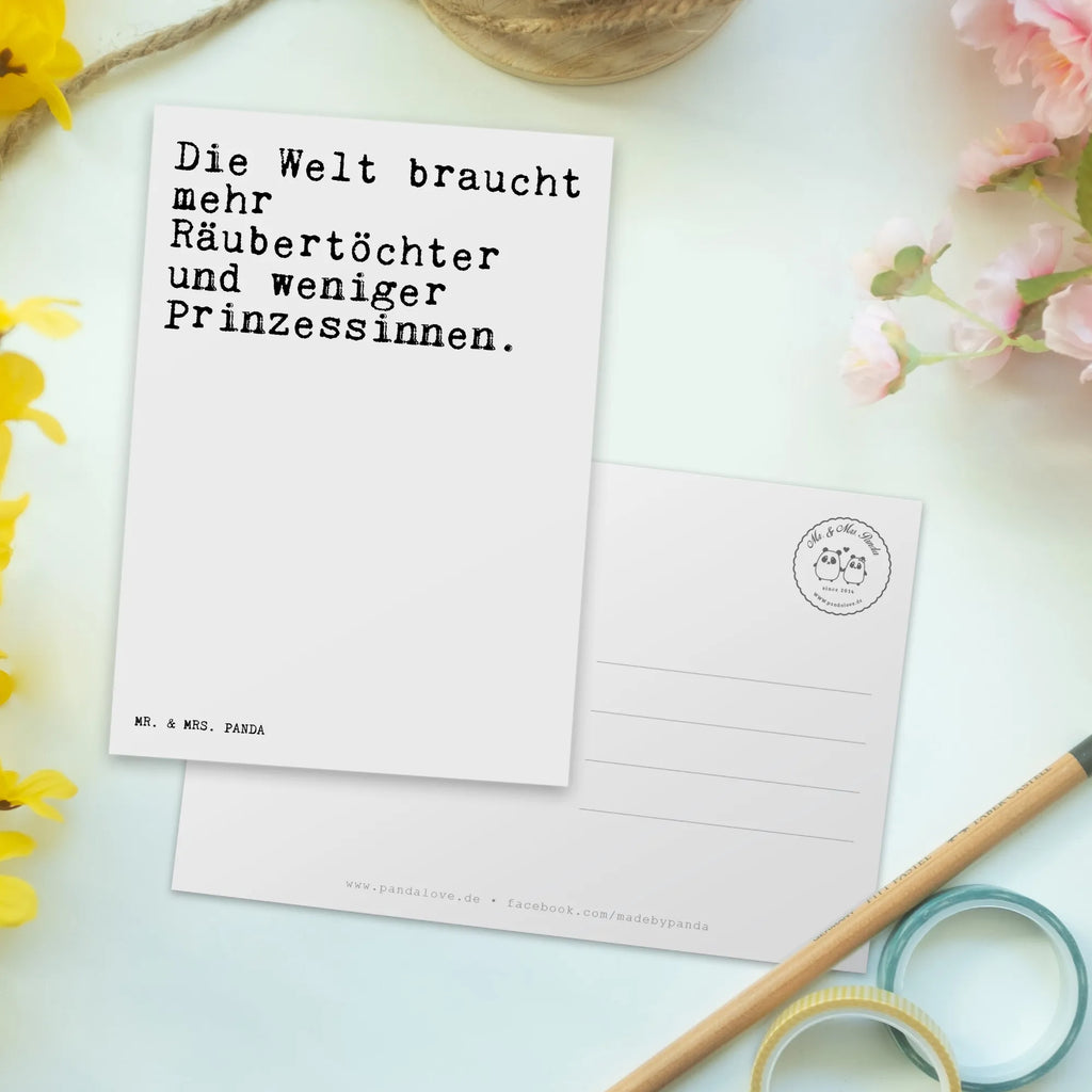 Postkarte Sprüche und Zitate Die Welt braucht mehr Räubertöchter und weniger Prinzessinnen. Postkarte, Karte, Geschenkkarte, Grußkarte, Einladung, Ansichtskarte, Geburtstagskarte, Einladungskarte, Dankeskarte, Ansichtskarten, Einladung Geburtstag, Einladungskarten Geburtstag, Spruch, Sprüche, lustige Sprüche, Weisheiten, Zitate, Spruch Geschenke, Spruch Sprüche Weisheiten Zitate Lustig Weisheit Worte