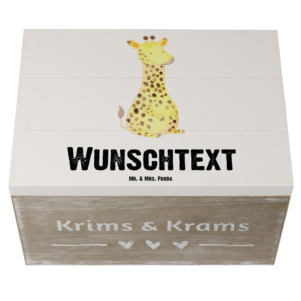 Personalisierte Holzkiste Giraffe Zufrieden Holzkiste mit Namen, Kiste mit Namen, Schatzkiste mit Namen, Truhe mit Namen, Schatulle mit Namen, Erinnerungsbox mit Namen, Erinnerungskiste, mit Namen, Dekokiste mit Namen, Aufbewahrungsbox mit Namen, Holzkiste Personalisiert, Kiste Personalisiert, Schatzkiste Personalisiert, Truhe Personalisiert, Schatulle Personalisiert, Erinnerungsbox Personalisiert, Erinnerungskiste Personalisiert, Dekokiste Personalisiert, Aufbewahrungsbox Personalisiert, Geschenkbox personalisiert, GEschenkdose personalisiert, Afrika, Wildtiere, Giraffe, Zufrieden, Glück, Abenteuer