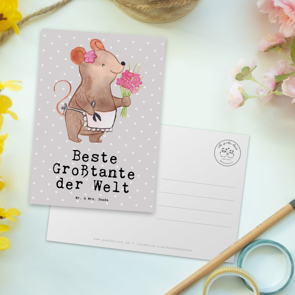 Postkarte Maus Beste Großtante der Welt Postkarte, Karte, Geschenkkarte, Grußkarte, Einladung, Ansichtskarte, Geburtstagskarte, Einladungskarte, Dankeskarte, Ansichtskarten, Einladung Geburtstag, Einladungskarten Geburtstag, für, Dankeschön, Geschenk, Schenken, Geburtstag, Geburtstagsgeschenk, Geschenkidee, Danke, Bedanken, Mitbringsel, Freude machen, Geschenktipp, Großtante, Grosstante, Tante, Lieblingstante, Familie, Schwester, Tanten, Kleinigkeit, Beste, Nichte, Neffe, Groß