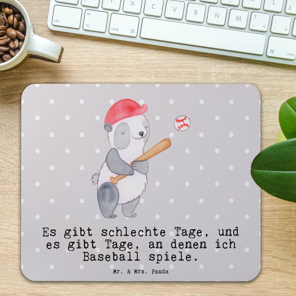 Mauspad Panda Baseball spielen Tage Mousepad, Computer zubehör, Büroausstattung, PC Zubehör, Arbeitszimmer, Mauspad, Einzigartiges Mauspad, Designer Mauspad, Mausunterlage, Mauspad Büro, Geschenk, Sport, Sportart, Hobby, Schenken, Danke, Dankeschön, Auszeichnung, Gewinn, Sportler, Baseball spielen, Baseball Spielen, Baseball Match, Ballsport, Baseballplatz, Baseballverein