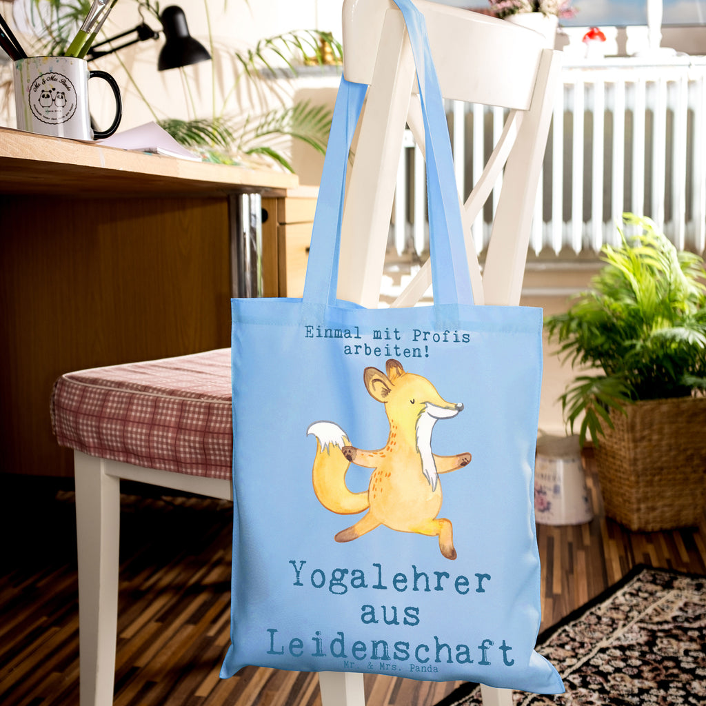 Tragetasche Yogalehrer aus Leidenschaft Beuteltasche, Beutel, Einkaufstasche, Jutebeutel, Stoffbeutel, Tasche, Shopper, Umhängetasche, Strandtasche, Schultertasche, Stofftasche, Tragetasche, Badetasche, Jutetasche, Einkaufstüte, Laptoptasche, Beruf, Ausbildung, Jubiläum, Abschied, Rente, Kollege, Kollegin, Geschenk, Schenken, Arbeitskollege, Mitarbeiter, Firma, Danke, Dankeschön