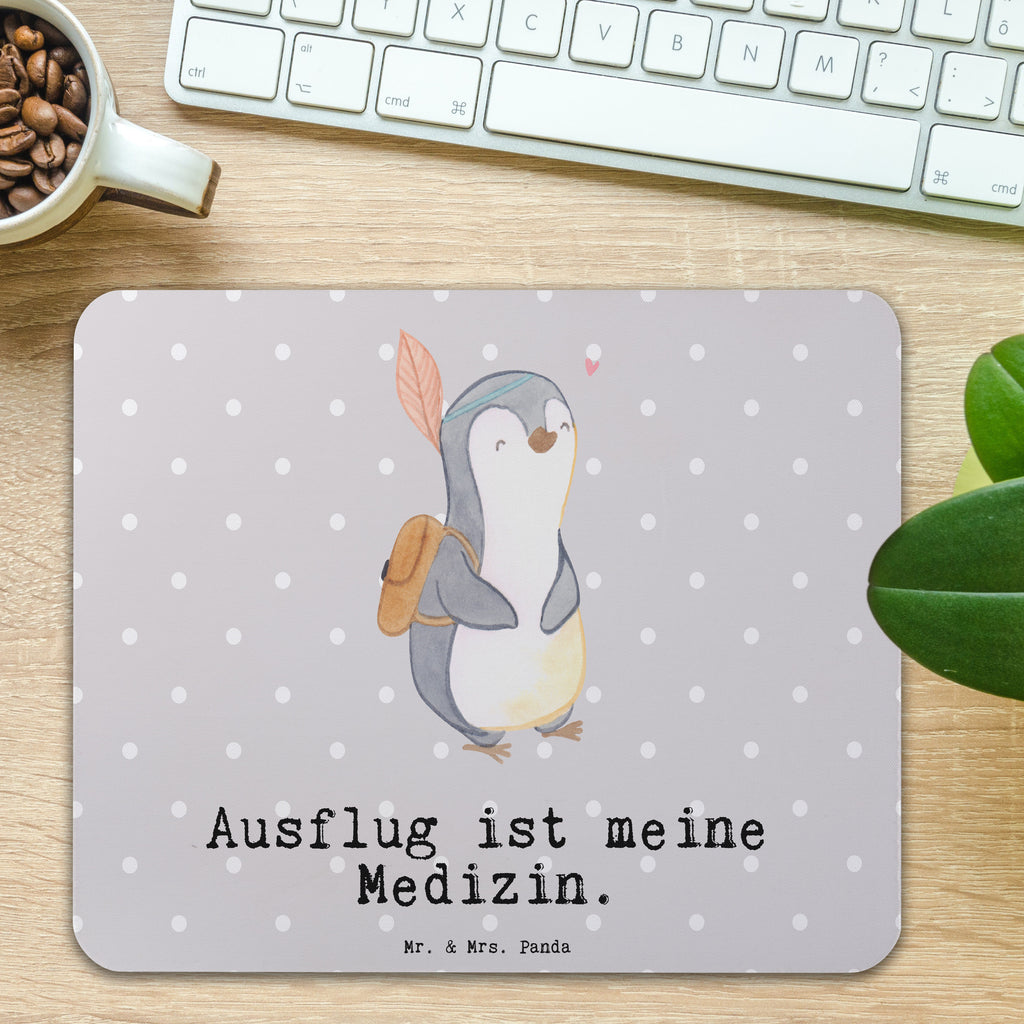 Mauspad Pinguin Ausflug Medizin Mousepad, Computer zubehör, Büroausstattung, PC Zubehör, Arbeitszimmer, Mauspad, Einzigartiges Mauspad, Designer Mauspad, Mausunterlage, Mauspad Büro, Geschenk, Sport, Sportart, Hobby, Schenken, Danke, Dankeschön, Auszeichnung, Gewinn, Sportler, Ausflüge machen, reisen, Ausflug, Ausflugsziele