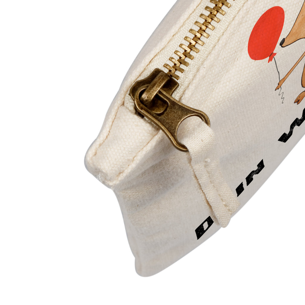 Personalisierte Schminktasche Igel mit Luftballon Personalisierte Schminktasche, Personalisierte Kosmetiktasche, Personalisierter Kosmetikbeutel, Personalisiertes Stiftemäppchen, Personalisiertes Etui, Personalisierte Federmappe, Personalisierte Makeup Bag, Personalisiertes Schminketui, Personalisiertes Kosmetiketui, Personalisiertes Schlamperetui, Schminktasche mit Namen, Kosmetiktasche mit Namen, Kosmetikbeutel mit Namen, Stiftemäppchen mit Namen, Etui mit Namen, Federmappe mit Namen, Makeup Bg mit Namen, Schminketui mit Namen, Kosmetiketui mit Namen, Schlamperetui mit Namen, Schminktasche personalisieren, Schminktasche bedrucken, Schminktasche selbst gestalten, Tiermotive, Gute Laune, lustige Sprüche, Tiere, Igel, Geburtstag, Herzlichen Glückwunsch, Glückwunsch, Geburtstagskind, Ballon, Happy Birthday