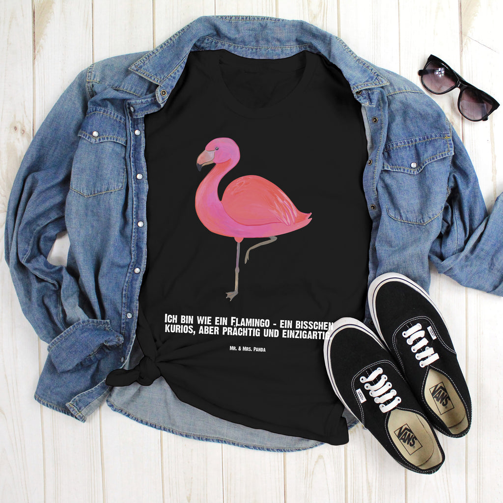 Personalisiertes T-Shirt Flamingo classic T-Shirt Personalisiert, T-Shirt mit Namen, T-Shirt mit Aufruck, Männer, Frauen, Flamingo, Einzigartig, Selbstliebe, Stolz, ich, für mich, Spruch, Freundin, Freundinnen, Außenseiter, Sohn, Tochter, Geschwister