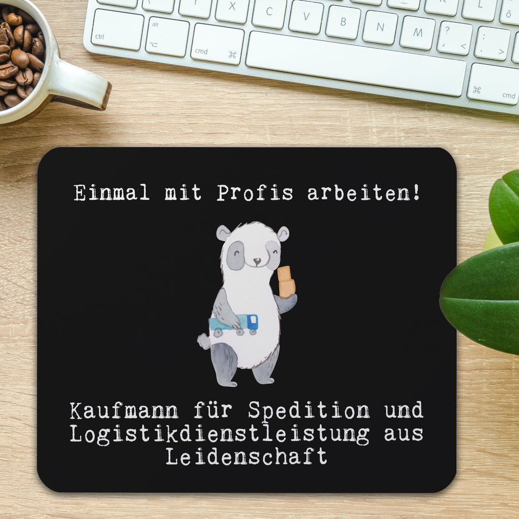 Mauspad Kaufmann für Spedition und Logistikdienstleistung aus Leidenschaft Mousepad, Computer zubehör, Büroausstattung, PC Zubehör, Arbeitszimmer, Mauspad, Einzigartiges Mauspad, Designer Mauspad, Mausunterlage, Mauspad Büro, Beruf, Ausbildung, Jubiläum, Abschied, Rente, Kollege, Kollegin, Geschenk, Schenken, Arbeitskollege, Mitarbeiter, Firma, Danke, Dankeschön, Abschlussprüfung, Kaufmann für Spedition und Logistikdienstleistung, Ausbildungsgeschenk, Logistiker, Speditionsmitarbeiter