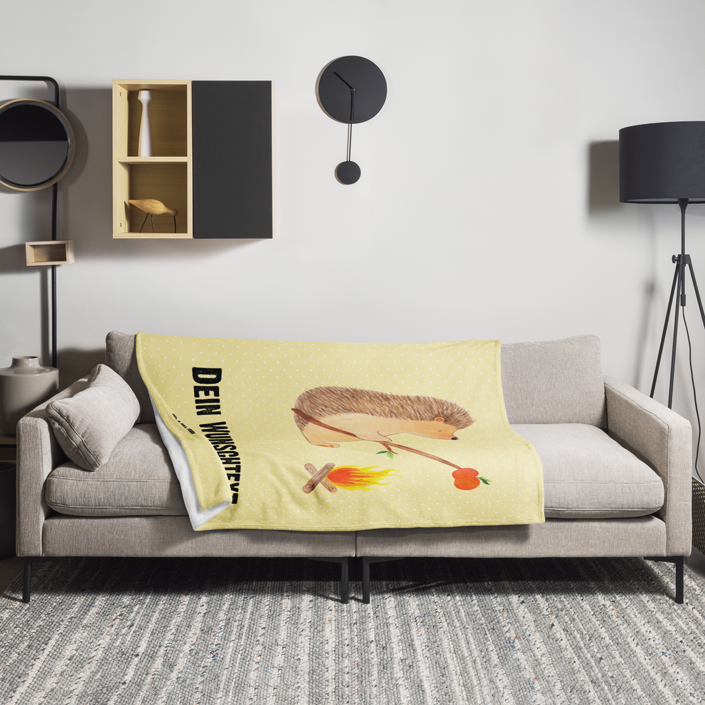 Personalisierte Decke Igel grillt Personalisierte Decke, Decke mit Namen, Kuscheldecke mit Namen, Decke bedrucken, Kuscheldecke bedrucken, Tiermotive, Gute Laune, lustige Sprüche, Tiere, Igel, Grillen, Ziele, Motivation, arbeitslos, Sinn des Lebens, Spruch