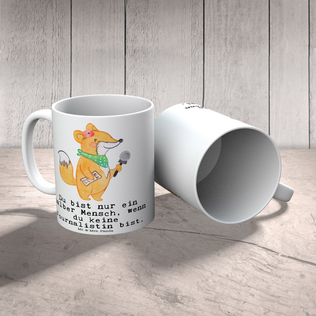 Tasse Journalistin mit Herz Tasse, Kaffeetasse, Teetasse, Becher, Kaffeebecher, Teebecher, Keramiktasse, Porzellantasse, Büro Tasse, Geschenk Tasse, Tasse Sprüche, Tasse Motive, Kaffeetassen, Tasse bedrucken, Designer Tasse, Cappuccino Tassen, Schöne Teetassen, Beruf, Ausbildung, Jubiläum, Abschied, Rente, Kollege, Kollegin, Geschenk, Schenken, Arbeitskollege, Mitarbeiter, Firma, Danke, Dankeschön, Journalistin, Reporterin, Redakteurin, Pressebüro, Studium