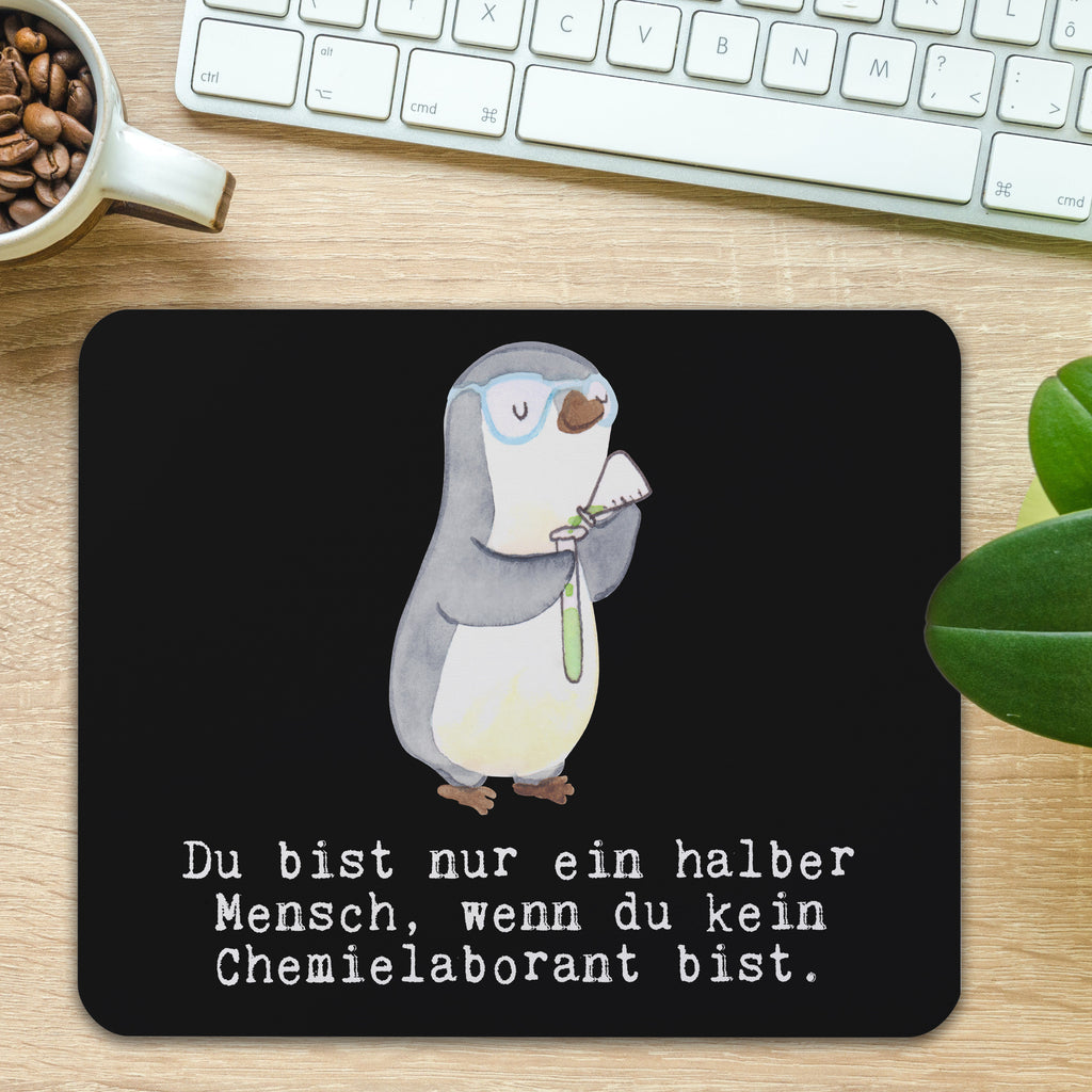 Mauspad Chemielaborant mit Herz Mousepad, Computer zubehör, Büroausstattung, PC Zubehör, Arbeitszimmer, Mauspad, Einzigartiges Mauspad, Designer Mauspad, Mausunterlage, Mauspad Büro, Beruf, Ausbildung, Jubiläum, Abschied, Rente, Kollege, Kollegin, Geschenk, Schenken, Arbeitskollege, Mitarbeiter, Firma, Danke, Dankeschön, Chemiker, Chemielaborant, Naturwissenschaftler, Labor, Studium, Forschung, Wissenschaftler