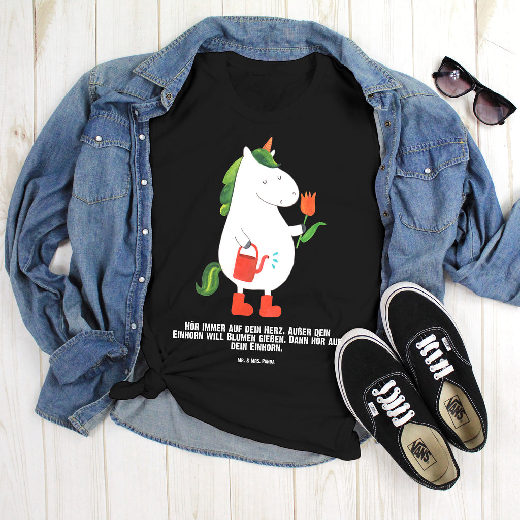 Personalisiertes T-Shirt Einhorn Gärtner T-Shirt Personalisiert, T-Shirt mit Namen, T-Shirt mit Aufruck, Männer, Frauen, Wunschtext, Bedrucken, Einhorn, Einhörner, Einhorn Deko, Pegasus, Unicorn, Luftballon, Gießkanne, Giesskanne, Lebenslust, Freude, Blume, Freundin, Garten, Stiefel