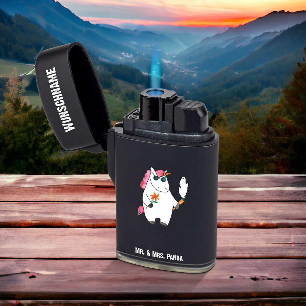 Personalisiertes Feuerzeug Einhorn Woodstock Personalisiertes Feuerzeug, Personalisiertes Gas-Feuerzeug, Personalisiertes Sturmfeuerzeug, Feuerzeug bedrucken, Feuerzeug personalisiert, Feuerzeug personalisieren, Feuerzeug selbst gestalten, Feuerzeug Geschenkidee, Feuerzeug als Geschenk, Geschenk Feuerzeug, Feuerzeug Geschenk, Feuerzeug mit Name, Feuerzeug mit Namen, Besonderes Feuerzeug, Einhorn, Einhörner, Einhorn Deko, Pegasus, Unicorn, Kiffen, Joint, Zigarette, Alkohol, Party, Spaß. lustig, witzig, Woodstock