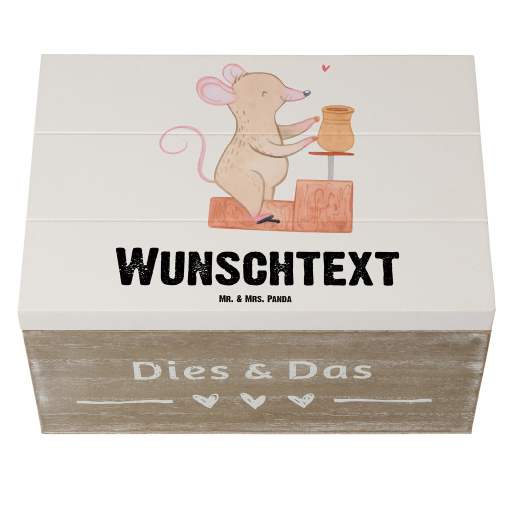 Personalisierte Holzkiste Maus Töpfern Tage Holzkiste mit Namen, Kiste mit Namen, Schatzkiste mit Namen, Truhe mit Namen, Schatulle mit Namen, Erinnerungsbox mit Namen, Erinnerungskiste, mit Namen, Dekokiste mit Namen, Aufbewahrungsbox mit Namen, Holzkiste Personalisiert, Kiste Personalisiert, Schatzkiste Personalisiert, Truhe Personalisiert, Schatulle Personalisiert, Erinnerungsbox Personalisiert, Erinnerungskiste Personalisiert, Dekokiste Personalisiert, Aufbewahrungsbox Personalisiert, Geschenkbox personalisiert, GEschenkdose personalisiert, Geschenk, Sport, Sportart, Hobby, Schenken, Danke, Dankeschön, Auszeichnung, Gewinn, Sportler, Töpfern, Töpferei, Töpferkurs