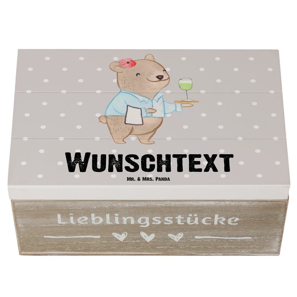 Personalisierte Holzkiste Restaurantfachfrau mit Herz Holzkiste mit Namen, Kiste mit Namen, Schatzkiste mit Namen, Truhe mit Namen, Schatulle mit Namen, Erinnerungsbox mit Namen, Erinnerungskiste, mit Namen, Dekokiste mit Namen, Aufbewahrungsbox mit Namen, Holzkiste Personalisiert, Kiste Personalisiert, Schatzkiste Personalisiert, Truhe Personalisiert, Schatulle Personalisiert, Erinnerungsbox Personalisiert, Erinnerungskiste Personalisiert, Dekokiste Personalisiert, Aufbewahrungsbox Personalisiert, Geschenkbox personalisiert, GEschenkdose personalisiert, Beruf, Ausbildung, Jubiläum, Abschied, Rente, Kollege, Kollegin, Geschenk, Schenken, Arbeitskollege, Mitarbeiter, Firma, Danke, Dankeschön, Restaurantfachfrau, Kellnerin, Servicefachkraft, Restaurant