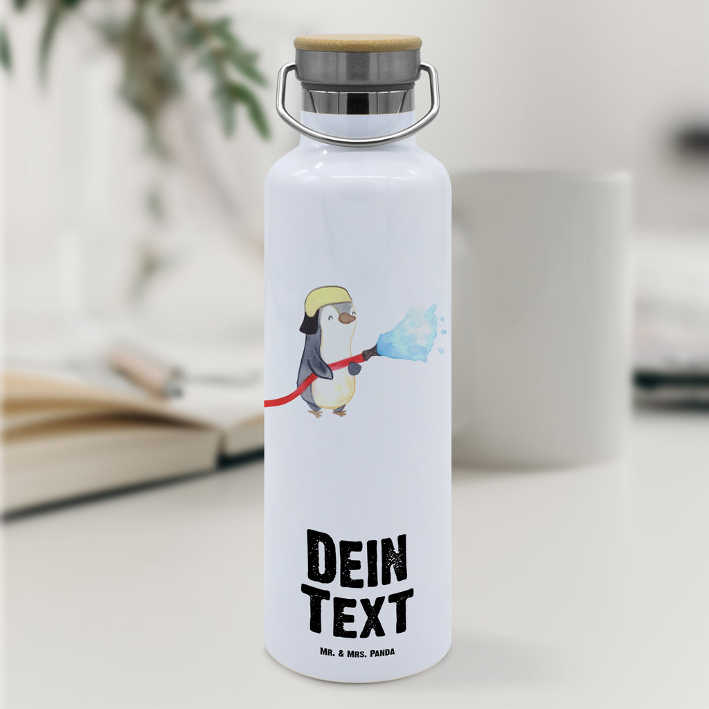 Personalisierte Trinkflasche Feuerwehrmann mit Herz Personalisierte Trinkflasche, Trinkflasche mit Namen, Trinkflasche bedrucken, Flasche personalisiert, Trinkflasch mit Aufdruck, Trinkflasche Werbegeschenk, Namensaufdruck Trinkflasche, Sportflasche personalisiert, Trinkflasche Sport, Beruf, Ausbildung, Jubiläum, Abschied, Rente, Kollege, Kollegin, Geschenk, Schenken, Arbeitskollege, Mitarbeiter, Firma, Danke, Dankeschön, Feuerwehrmann, Feuerwehrhauptmann, Brandschutz, Feuerwehr, freiwillige Feuerwehr