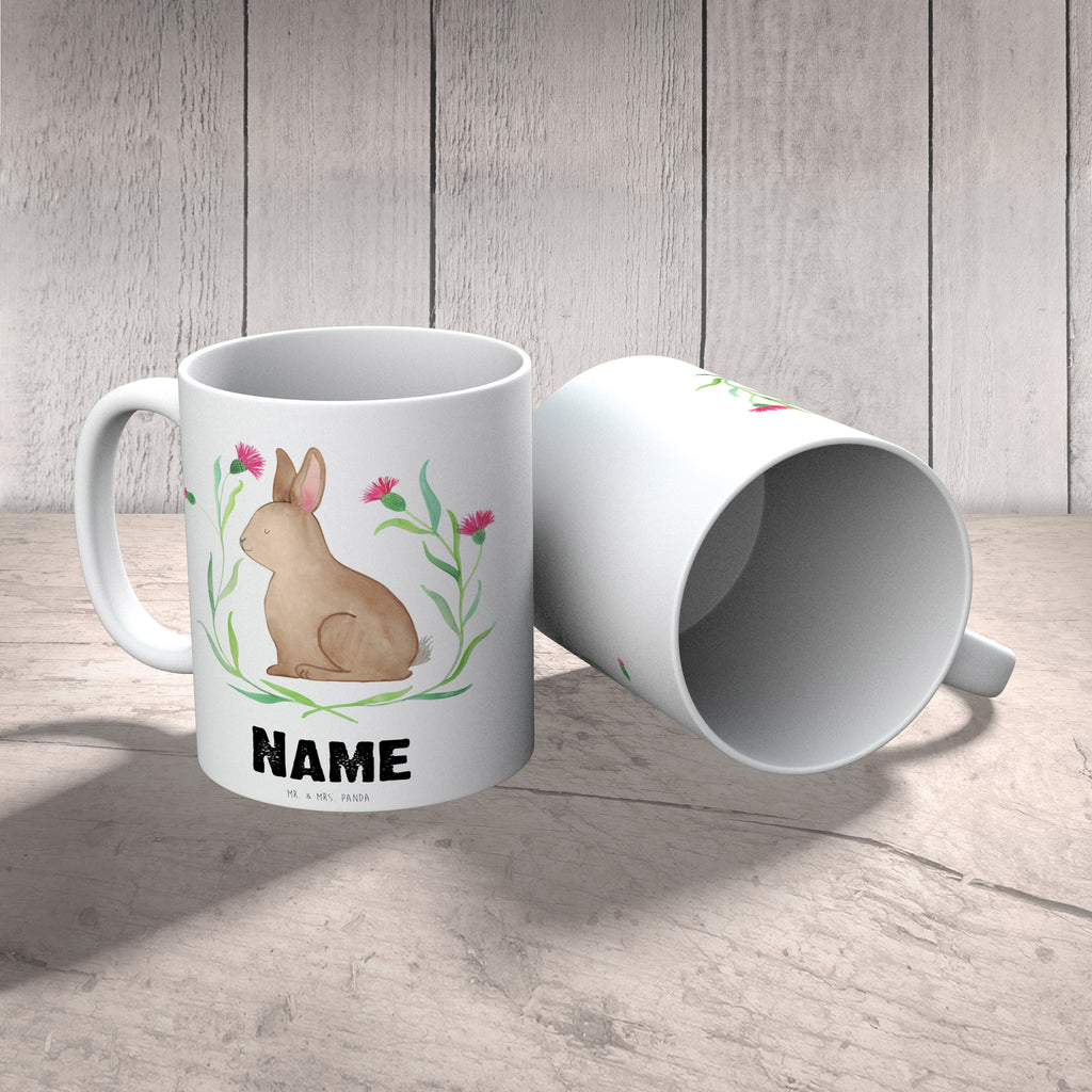 Personalisierte Tasse Hase sitzend Personalisierte Tasse, Namenstasse, Wunschname, Personalisiert, Tasse, Namen, Drucken, Tasse mit Namen, Ostern, Osterhase, Ostergeschenke, Osternest, Osterdeko, Geschenke zu Ostern, Ostern Geschenk, Ostergeschenke Kinder, Ostern Kinder, Frohe Ostern, Ostergrüße, Osterblume, Liebe, Grüße, Hase, Kaninchen