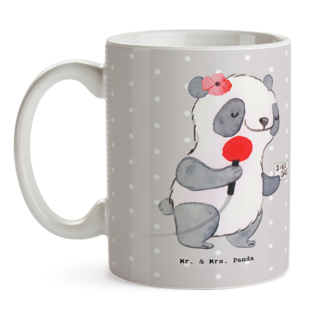 Tasse Sportjournalistin mit Herz Tasse, Kaffeetasse, Teetasse, Becher, Kaffeebecher, Teebecher, Keramiktasse, Porzellantasse, Büro Tasse, Geschenk Tasse, Tasse Sprüche, Tasse Motive, Kaffeetassen, Tasse bedrucken, Designer Tasse, Cappuccino Tassen, Schöne Teetassen, Beruf, Ausbildung, Jubiläum, Abschied, Rente, Kollege, Kollegin, Geschenk, Schenken, Arbeitskollege, Mitarbeiter, Firma, Danke, Dankeschön, Sportjournalistin, Journalistin, Reporterin, Redakteurin, Pressebüro, Studium