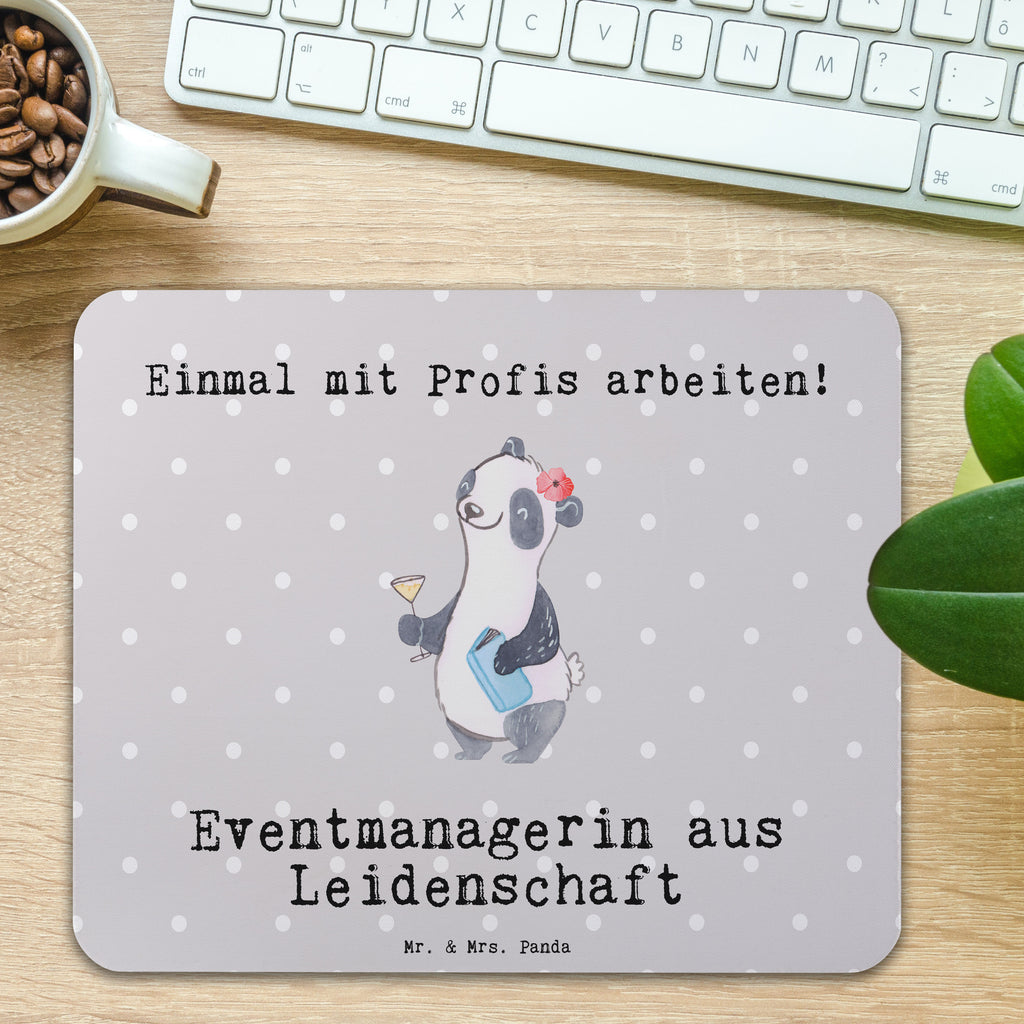 Mauspad Eventmanagerin aus Leidenschaft Mousepad, Computer zubehör, Büroausstattung, PC Zubehör, Arbeitszimmer, Mauspad, Einzigartiges Mauspad, Designer Mauspad, Mausunterlage, Mauspad Büro, Beruf, Ausbildung, Jubiläum, Abschied, Rente, Kollege, Kollegin, Geschenk, Schenken, Arbeitskollege, Mitarbeiter, Firma, Danke, Dankeschön, Eventmanagerin, Veranstalterin, Promoterin