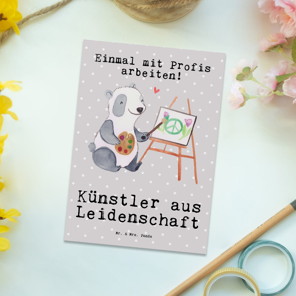 Postkarte Künstler aus Leidenschaft Postkarte, Karte, Geschenkkarte, Grußkarte, Einladung, Ansichtskarte, Geburtstagskarte, Einladungskarte, Dankeskarte, Ansichtskarten, Einladung Geburtstag, Einladungskarten Geburtstag, Beruf, Ausbildung, Jubiläum, Abschied, Rente, Kollege, Kollegin, Geschenk, Schenken, Arbeitskollege, Mitarbeiter, Firma, Danke, Dankeschön, Künstler, Maler, Kunstmaler, Galerie Eröffnung, Kunstschule