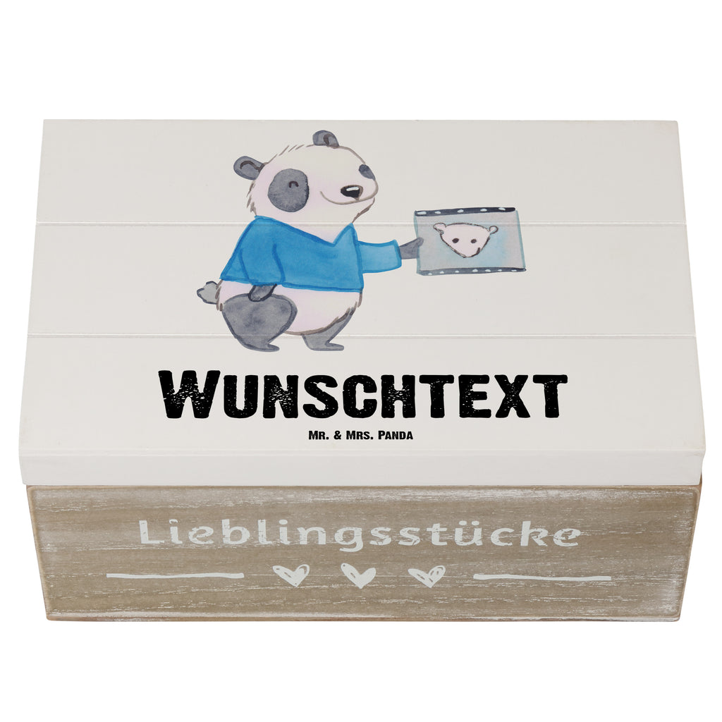 Personalisierte Holzkiste Facharzt für Radiologie Herz Holzkiste mit Namen, Kiste mit Namen, Schatzkiste mit Namen, Truhe mit Namen, Schatulle mit Namen, Erinnerungsbox mit Namen, Erinnerungskiste, mit Namen, Dekokiste mit Namen, Aufbewahrungsbox mit Namen, Holzkiste Personalisiert, Kiste Personalisiert, Schatzkiste Personalisiert, Truhe Personalisiert, Schatulle Personalisiert, Erinnerungsbox Personalisiert, Erinnerungskiste Personalisiert, Dekokiste Personalisiert, Aufbewahrungsbox Personalisiert, Geschenkbox personalisiert, GEschenkdose personalisiert, Beruf, Ausbildung, Jubiläum, Abschied, Rente, Kollege, Kollegin, Geschenk, Schenken, Arbeitskollege, Mitarbeiter, Firma, Danke, Dankeschön