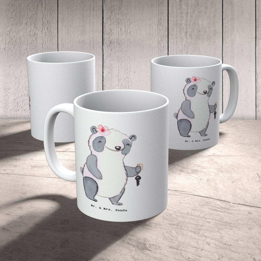 Tasse Vermieterin mit Herz Tasse, Kaffeetasse, Teetasse, Becher, Kaffeebecher, Teebecher, Keramiktasse, Porzellantasse, Büro Tasse, Geschenk Tasse, Tasse Sprüche, Tasse Motive, Kaffeetassen, Tasse bedrucken, Designer Tasse, Cappuccino Tassen, Schöne Teetassen, Beruf, Ausbildung, Jubiläum, Abschied, Rente, Kollege, Kollegin, Geschenk, Schenken, Arbeitskollege, Mitarbeiter, Firma, Danke, Dankeschön