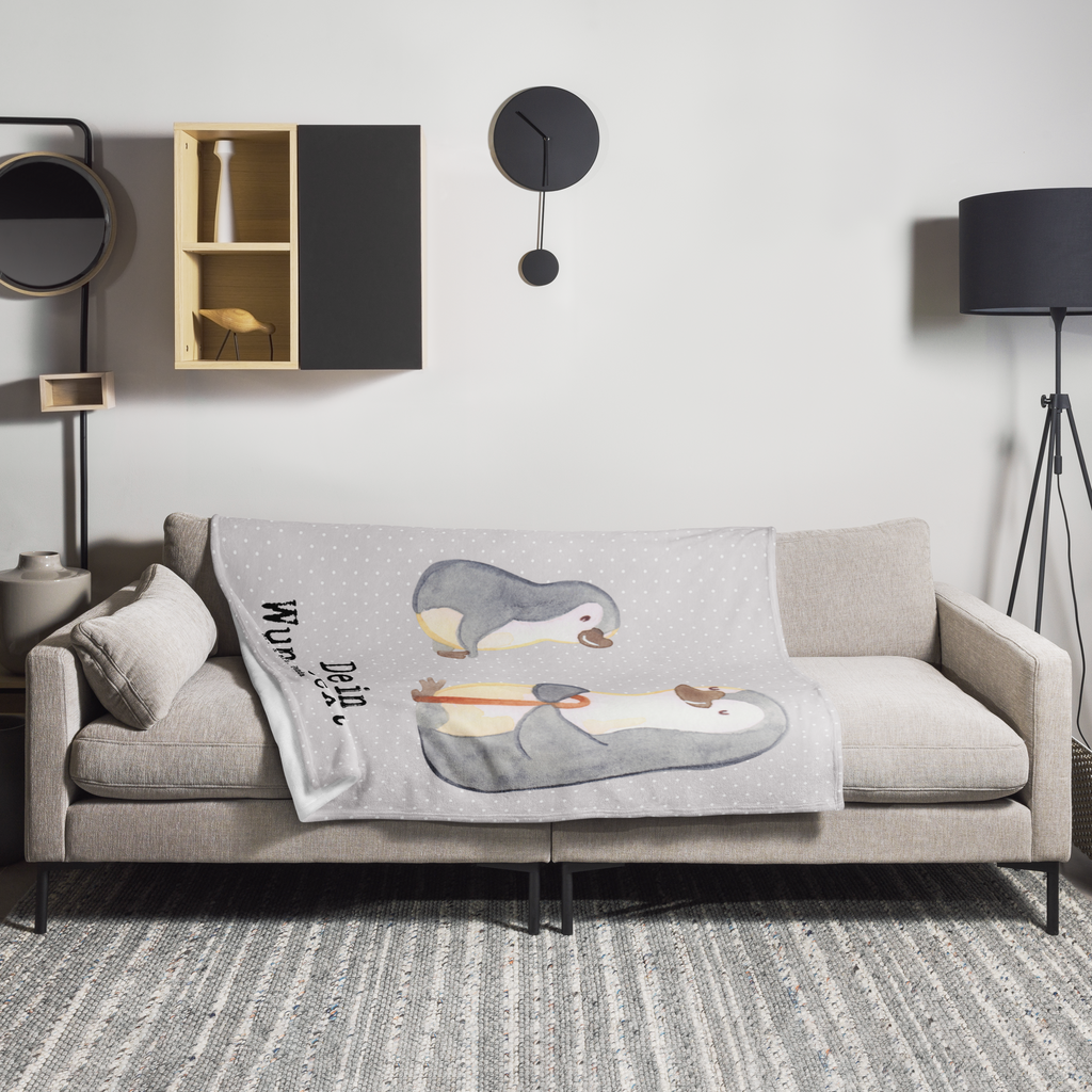 Personalisierte Decke Pinguin Bester Großvater der Welt Personalisierte Decke, Decke mit Namen, Kuscheldecke mit Namen, Decke bedrucken, Kuscheldecke bedrucken, für, Dankeschön, Geschenk, Schenken, Geburtstag, Geburtstagsgeschenk, Geschenkidee, Danke, Bedanken, Mitbringsel, Freude machen, Geschenktipp, Großvater, Grossvater, Opa, Opi. Großpapa, Großeltern, Enkel, Enkelin, Enkelkind, Kleinigkeit, Oppa, Oppi, Bester