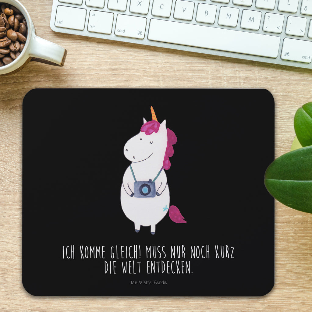 Mauspad Einhorn Fotograf Mousepad, Computer zubehör, Büroausstattung, PC Zubehör, Arbeitszimmer, Mauspad, Einzigartiges Mauspad, Designer Mauspad, Mausunterlage, Mauspad Büro, Einhorn, Einhörner, Einhorn Deko, Pegasus, Unicorn, Fotograf, Fotografie, Kamera, Reisen, Weltreise, Weltenbummler, Urlaub, Tourist, Kurztrip, Reise, Städtereise