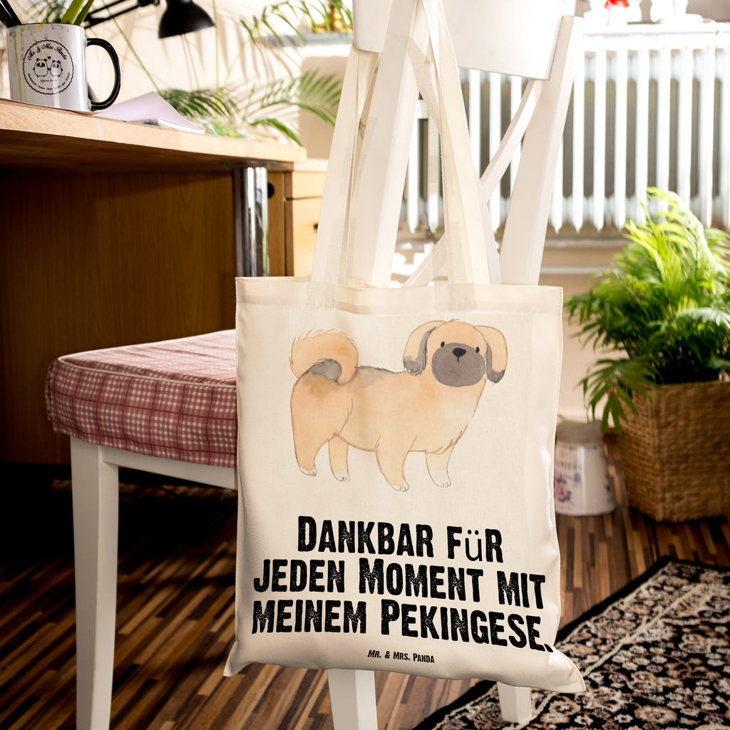 Tragetasche Pekingese Moment Beuteltasche, Beutel, Einkaufstasche, Jutebeutel, Stoffbeutel, Tasche, Shopper, Umhängetasche, Strandtasche, Schultertasche, Stofftasche, Tragetasche, Badetasche, Jutetasche, Einkaufstüte, Laptoptasche, Hund, Hunderasse, Rassehund, Hundebesitzer, Geschenk, Tierfreund, Schenken, Welpe, Pekingese, Pekinese, Peking-Palasthund