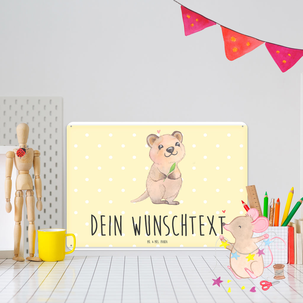 Personalisiertes Blechschild Quokka Happy Blechschild, Metallschild, Geschenk Schild, Schild, Magnet-Metall-Schild, Deko Schild, Wandschild, Wand-Dekoration, Türschild, Tiermotive, Gute Laune, lustige Sprüche, Tiere, Quokka, Verschieben, Aufschieberitis, Lustiger Spruch, Niedliches Tier, Dinge erledigen