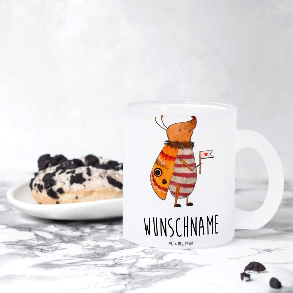 Personalisierte Teetasse Nachtfalter mit Fähnchen Personalisierte Teetasse, Personalisiertes Teeglas, Personalisierter Teebecher, Personalisierte Glas Teetasse, Personalisierte Teetasse aus Glas, Teetasse mit Namen, Teeglas mit Namen, Teebecher mit Namen, Glas Teetasse mit Namen, Teetasse aus Glas mit Namen, Teetasse Wunschname, Teetasse selbst gestalten., Tiermotive, Gute Laune, lustige Sprüche, Tiere, Nachtfalter, Käfer, Spruch lustig, Spruch witzig, süß, niedlich, Küche Deko, Was kostet die Welt