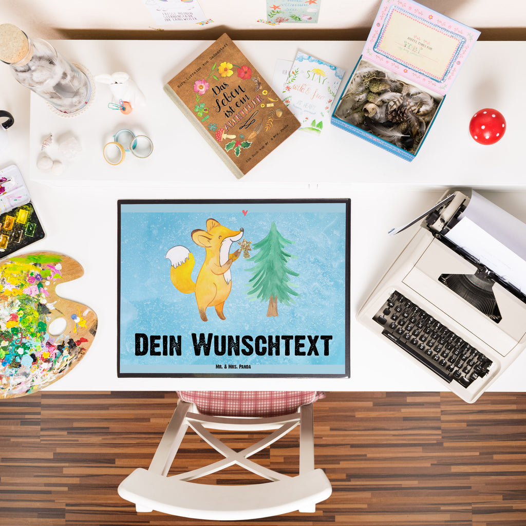 Personalisierte Schreibtischunterlage Fuchs  Weihnachtsbaum Personalisierte Schreibunterlage, Personalisierte Schreibtischauflage, Personalisierte Schreibtisch Unterlagen, Schreibunterlage mit Namen, Schreibtischauflage mit Namen, Schreibtisch Unterlagen mit Namen, Selbst gestalten, Namensaufdruck, Namenspersonalisierung, Winter, Weihnachten, Weihnachtsdeko, Nikolaus, Advent, Heiligabend, Wintermotiv, Weihnachtsmann, Weihnachtstage, Fuchs, Schlittschuh, Weihnachtszeit, Weihnachtsdekoration