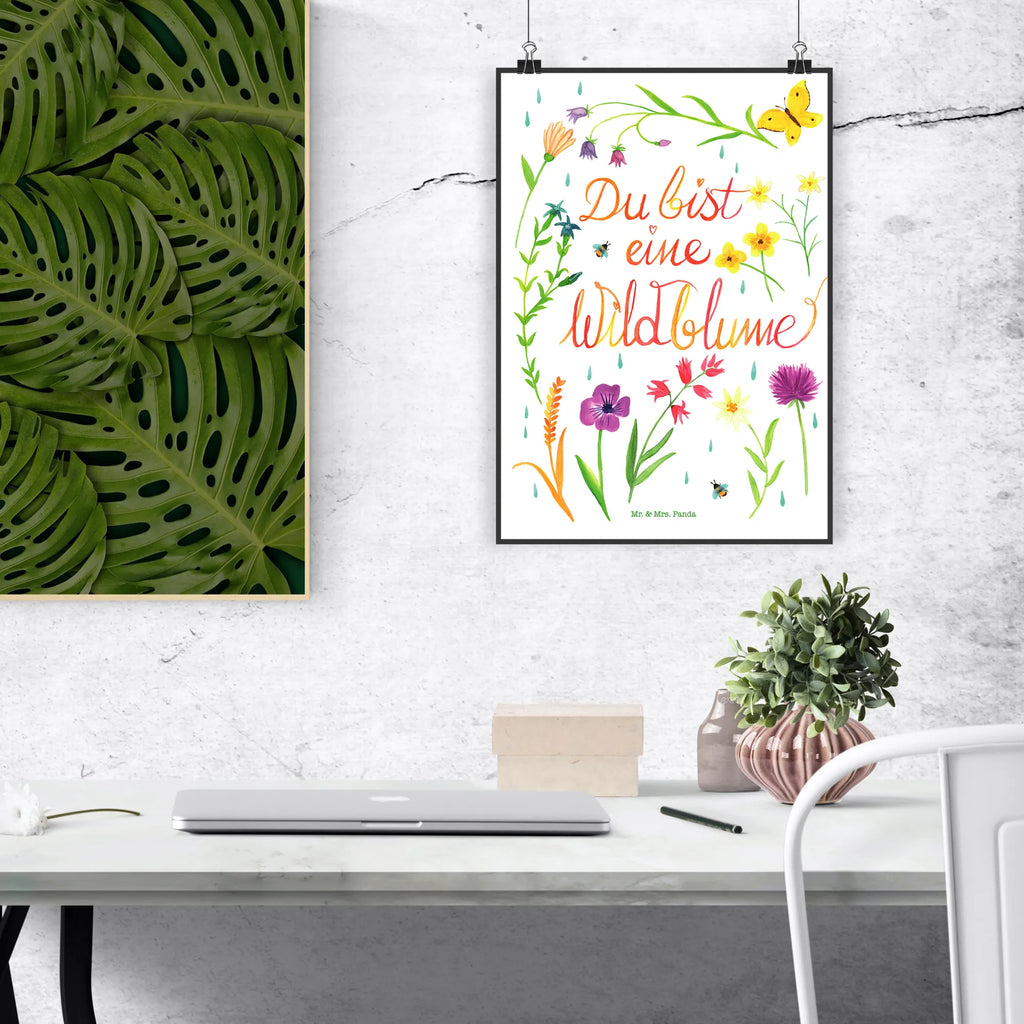 Poster Du bist eine Wildblume Poster, Wandposter, Bild, Wanddeko, Küchenposter, Kinderposter, Wanddeko Bild, Raumdekoration, Wanddekoration, Handgemaltes Poster, Mr. & Mrs. Panda Poster, Designposter, Kunstdruck, Posterdruck, Blumen Deko, Frühlings Deko, Sommer Deko, Dekoration, positive Botschaft, Naturliebhaber, Outdoor, Natur, Abenteuer, Wildblume, wild, Geschenk Frauen, Geschenk Freundin, Kompliment, Blumen Motiv, Jahrestag, Natur Motiv, Hochzeitstag