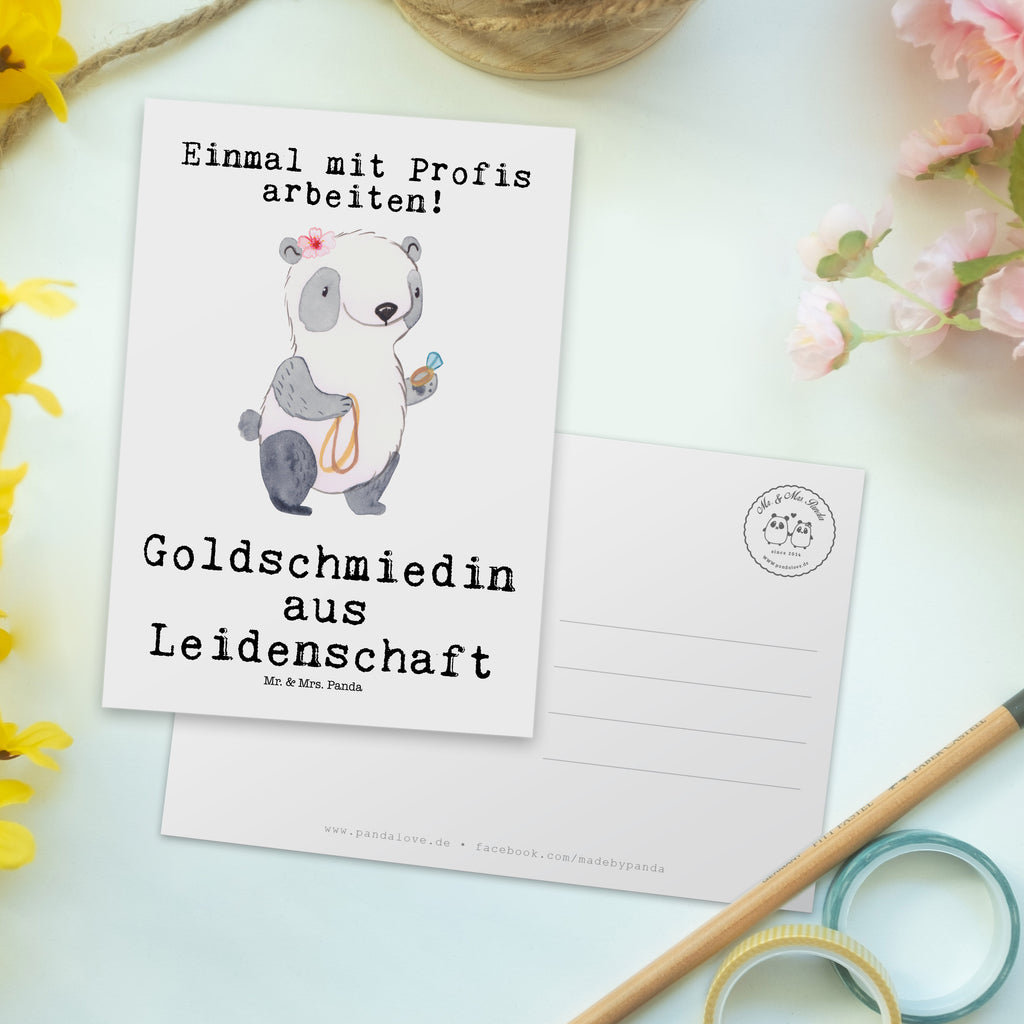 Postkarte Goldschmiedin aus Leidenschaft Postkarte, Karte, Geschenkkarte, Grußkarte, Einladung, Ansichtskarte, Geburtstagskarte, Einladungskarte, Dankeskarte, Ansichtskarten, Einladung Geburtstag, Einladungskarten Geburtstag, Beruf, Ausbildung, Jubiläum, Abschied, Rente, Kollege, Kollegin, Geschenk, Schenken, Arbeitskollege, Mitarbeiter, Firma, Danke, Dankeschön, Juwelierin, Goldschmiedin, Schmiedin, Schmuckwarenhändlerin, Schmuckgeschäft, Eröffnung