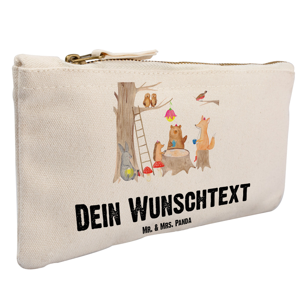 Personalisierte Schminktasche Waldtiere Picknick Personalisierte Schminktasche, Personalisierte Kosmetiktasche, Personalisierter Kosmetikbeutel, Personalisiertes Stiftemäppchen, Personalisiertes Etui, Personalisierte Federmappe, Personalisierte Makeup Bag, Personalisiertes Schminketui, Personalisiertes Kosmetiketui, Personalisiertes Schlamperetui, Schminktasche mit Namen, Kosmetiktasche mit Namen, Kosmetikbeutel mit Namen, Stiftemäppchen mit Namen, Etui mit Namen, Federmappe mit Namen, Makeup Bg mit Namen, Schminketui mit Namen, Kosmetiketui mit Namen, Schlamperetui mit Namen, Schminktasche personalisieren, Schminktasche bedrucken, Schminktasche selbst gestalten, Tiermotive, Gute Laune, lustige Sprüche, Tiere, Waldtiere, Picknick, Wald, Fuchs, Hase, Igel, Maus, Eichhörnchen