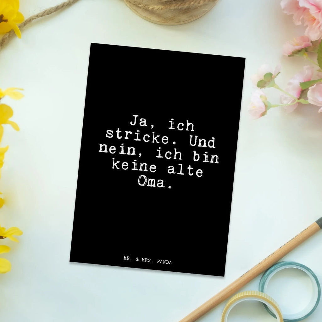 Postkarte Ja, ich stricke. Und... Postkarte, Karte, Geschenkkarte, Grußkarte, Einladung, Ansichtskarte, Geburtstagskarte, Einladungskarte, Dankeskarte, Ansichtskarten, Einladung Geburtstag, Einladungskarten Geburtstag, Spruch, Sprüche, lustige Sprüche, Weisheiten, Zitate, Spruch Geschenke, Glizer Spruch Sprüche Weisheiten Zitate Lustig Weisheit Worte