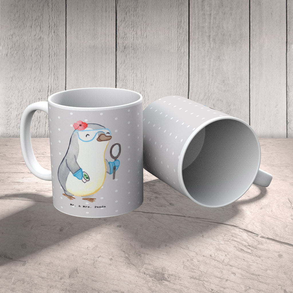 Tasse Wissenschaftlerin Herz Tasse, Kaffeetasse, Teetasse, Becher, Kaffeebecher, Teebecher, Keramiktasse, Porzellantasse, Büro Tasse, Geschenk Tasse, Tasse Sprüche, Tasse Motive, Kaffeetassen, Tasse bedrucken, Designer Tasse, Cappuccino Tassen, Schöne Teetassen, Beruf, Ausbildung, Jubiläum, Abschied, Rente, Kollege, Kollegin, Geschenk, Schenken, Arbeitskollege, Mitarbeiter, Firma, Danke, Dankeschön, Wissenschaftlerin, Forscherin, Akademikerin, Universität, Forschungseinrichtung