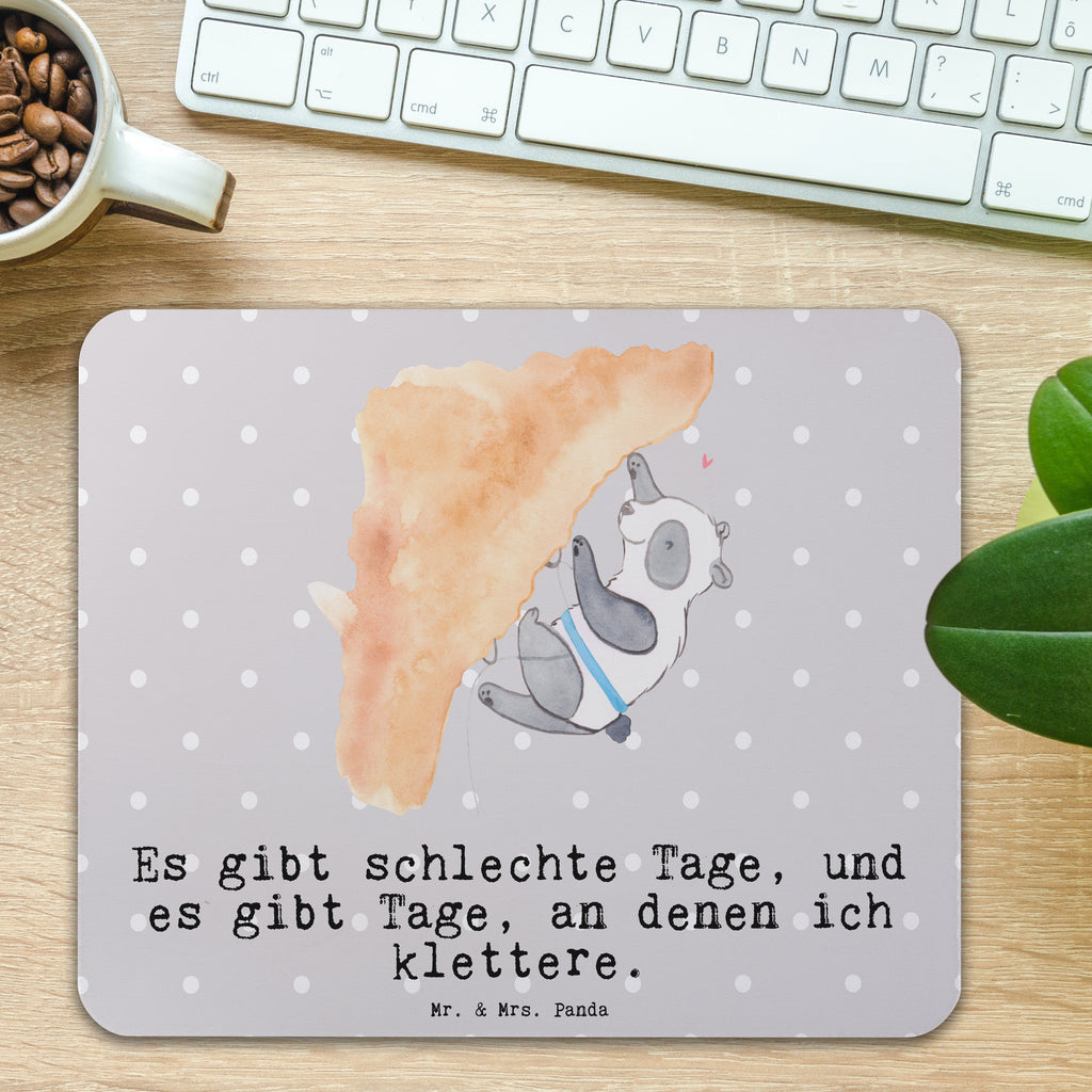 Mauspad Panda Klettern Tage Mousepad, Computer zubehör, Büroausstattung, PC Zubehör, Arbeitszimmer, Mauspad, Einzigartiges Mauspad, Designer Mauspad, Mausunterlage, Mauspad Büro, Geschenk, Sport, Sportart, Hobby, Schenken, Danke, Dankeschön, Auszeichnung, Gewinn, Sportler, Klettern, Bouldern, Kletterhalle, Klettersport