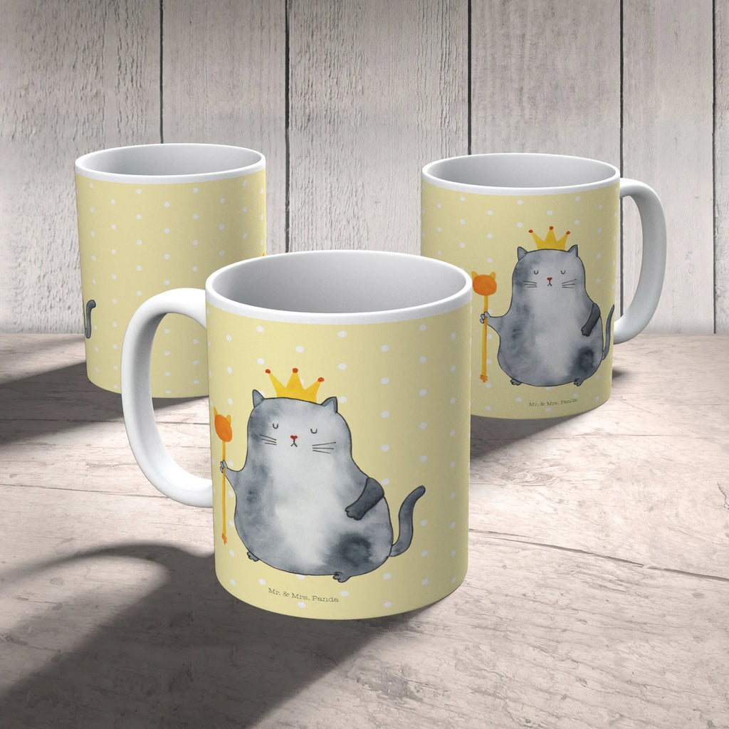 Tasse Katze König Tasse, Kaffeetasse, Teetasse, Becher, Kaffeebecher, Teebecher, Keramiktasse, Porzellantasse, Büro Tasse, Geschenk Tasse, Tasse Sprüche, Tasse Motive, Kaffeetassen, Tasse bedrucken, Designer Tasse, Cappuccino Tassen, Schöne Teetassen, Katze, Katzenmotiv, Katzenfan, Katzendeko, Katzenfreund, Katzenliebhaber, Katzenprodukte, Katzenartikel, Katzenaccessoires, Katzensouvenirs, Katzenliebhaberprodukte, Katzenmotive, Katzen, Kater, Mietze, Cat, Cats, Katzenhalter, Katzenbesitzerin, Haustier, König, Königin, Queen, Familie, Mietzhaus, Wohnung, erste eigenen Wohnung, Umzug, Einzug