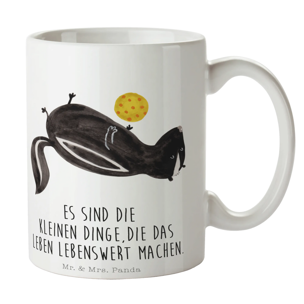 Tasse Stinktier Ball Tasse, Kaffeetasse, Teetasse, Becher, Kaffeebecher, Teebecher, Keramiktasse, Porzellantasse, Büro Tasse, Geschenk Tasse, Tasse Sprüche, Tasse Motive, Kaffeetassen, Tasse bedrucken, Designer Tasse, Cappuccino Tassen, Schöne Teetassen, Stinktier, Skunk, Wildtier, Raubtier, Stinker, Stinki, verspielt, Weisheit