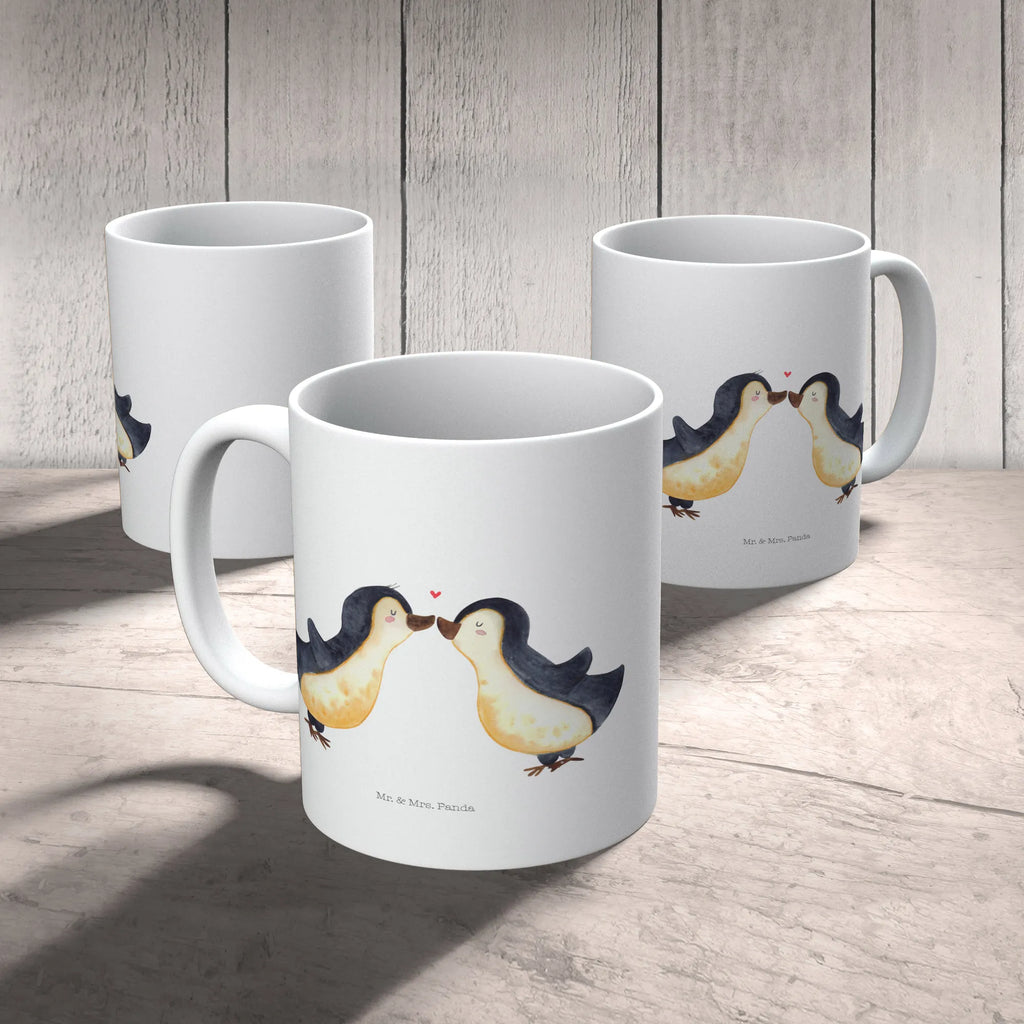 Tasse Pinguin Liebe Tasse, Kaffeetasse, Teetasse, Becher, Kaffeebecher, Teebecher, Keramiktasse, Porzellantasse, Büro Tasse, Geschenk Tasse, Tasse Sprüche, Tasse Motive, Kaffeetassen, Tasse bedrucken, Designer Tasse, Cappuccino Tassen, Schöne Teetassen, Liebe, Partner, Freund, Freundin, Ehemann, Ehefrau, Heiraten, Verlobung, Heiratsantrag, Liebesgeschenk, Jahrestag, Hocheitstag, Pinguin, Pinguine, Pinguin Paar, Pinguinpaar, Pinguin Liebe, Paar, Pärchen. Liebespaar, Liebesbeweis, Liebesspruch, Hochzeitstag, Geschenk Freund, Geschenk Freundin, Verlobte, Verlobter, Love, Geschenk Hochzeitstag, Geschenkidee, Hochzeit, Gastgeschenk